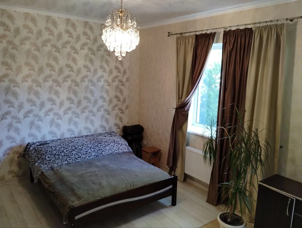 House for sale. 3 rooms, 94 m², 1 floor. Fontanka, Odesa. 