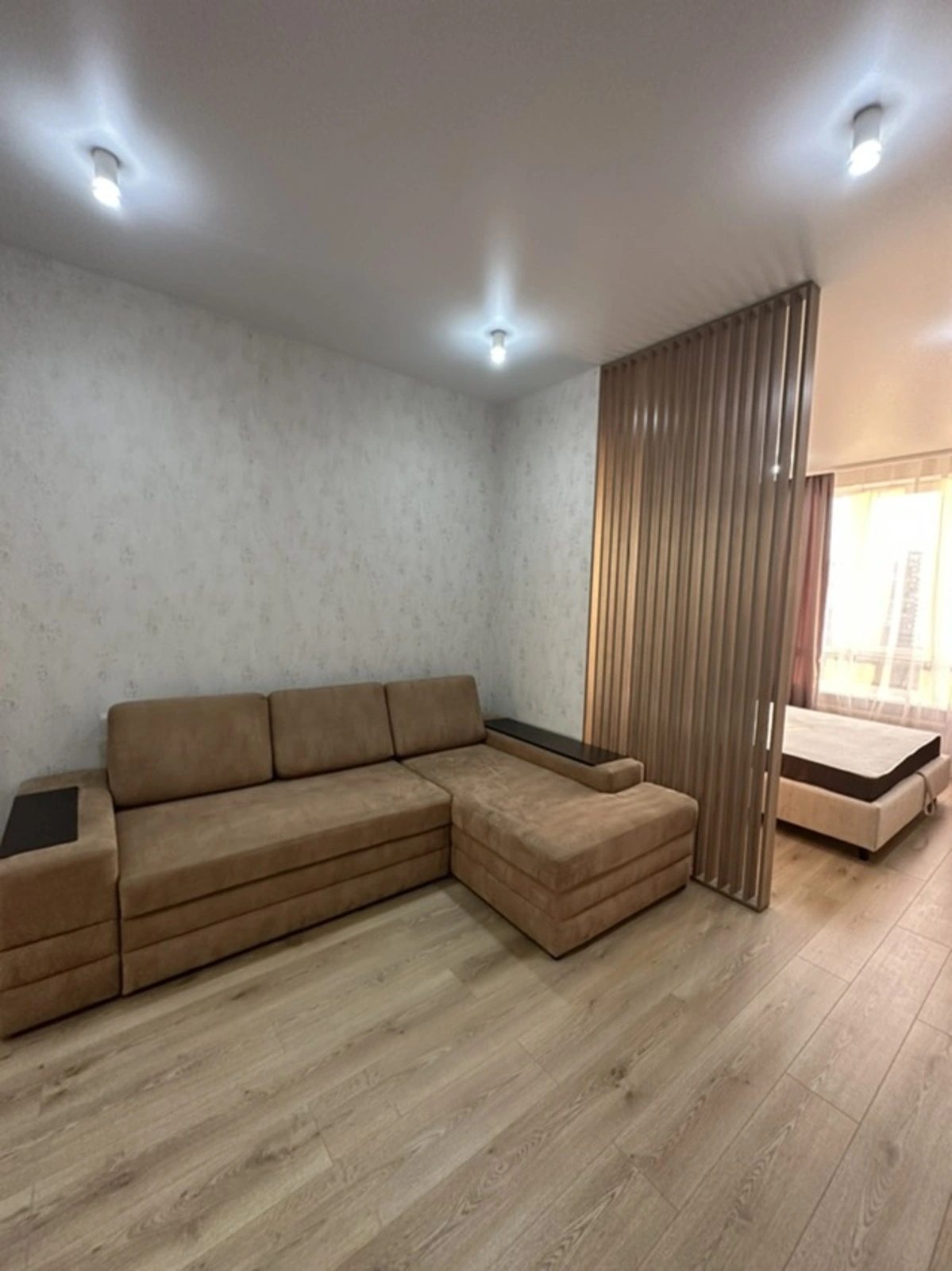 Продаж квартири 1 кімната, 45 m², 14 пов./25 поверхів. 135, Толбухина ул., Одеса. 