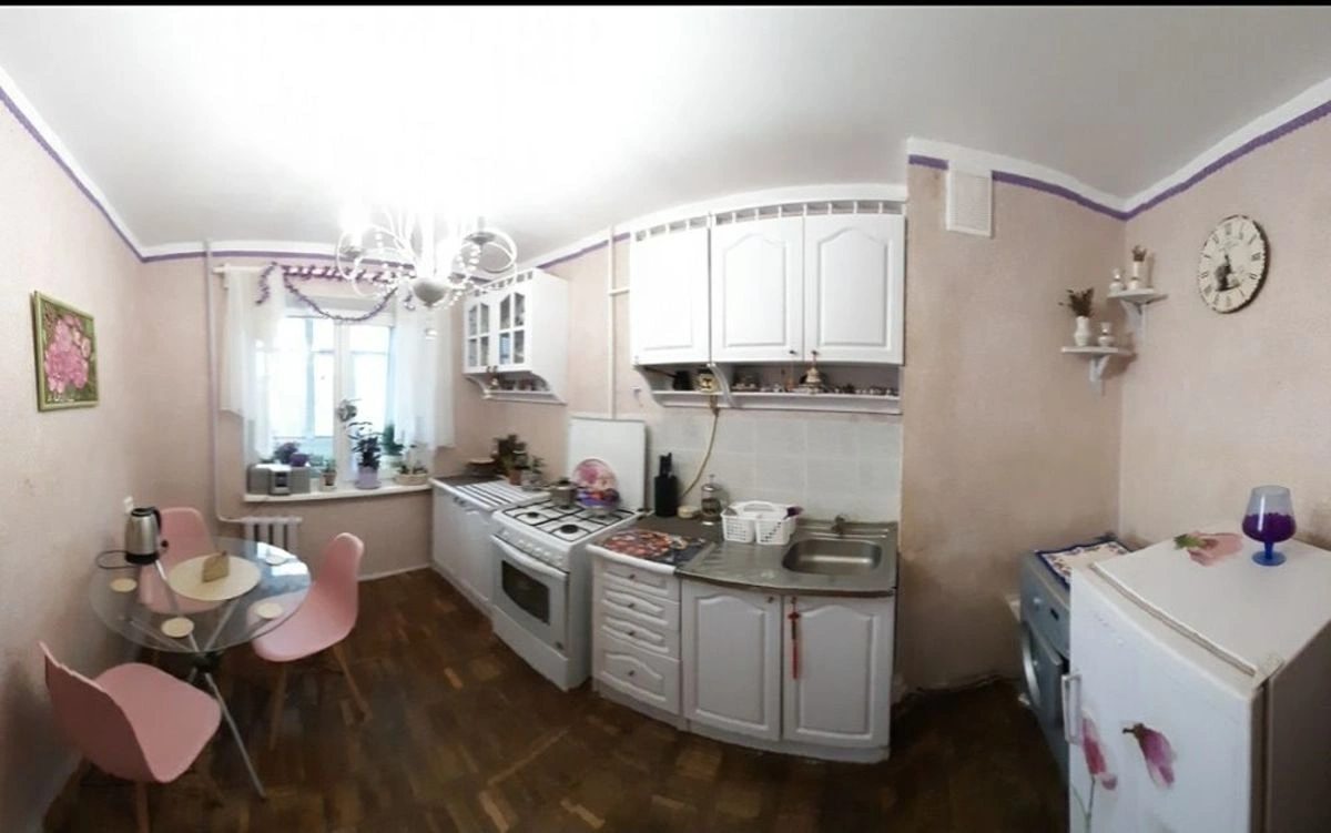 Apartments for sale. 3 rooms, 65 m², 8th floor/9 floors. 64, Koroleva Akademyka , Odesa. 