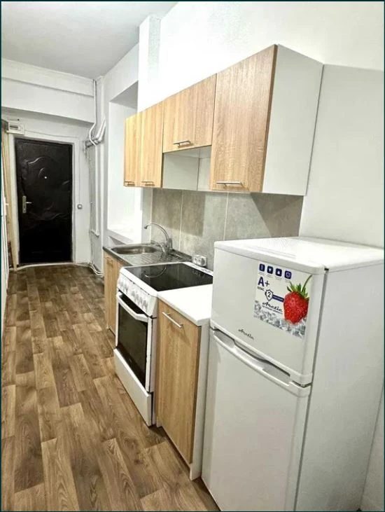 Продаж квартири. 1 room, 32 m², 1st floor/5 floors. 13, Водопроводная, Одеса. 