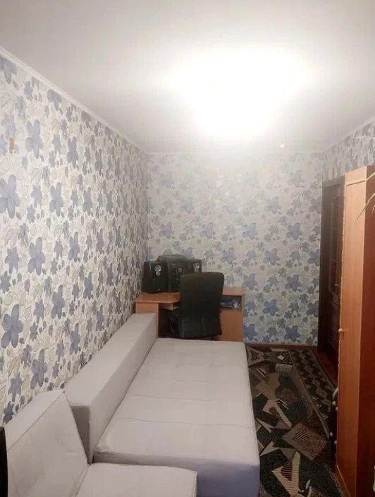 Продаж квартири. 1 room, 44 m², 4th floor/5 floors. 88, Люстдорфская дорога, Одеса. 
