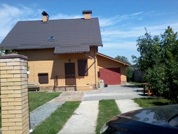 House for sale 240 m², 2 floors. Sadovaya, Berezovka. 