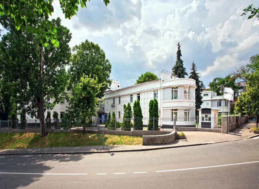 Office for rent. 1 room, 995 m², 1st floor/2 floors. 28, Instytutska 28, Kyiv. 