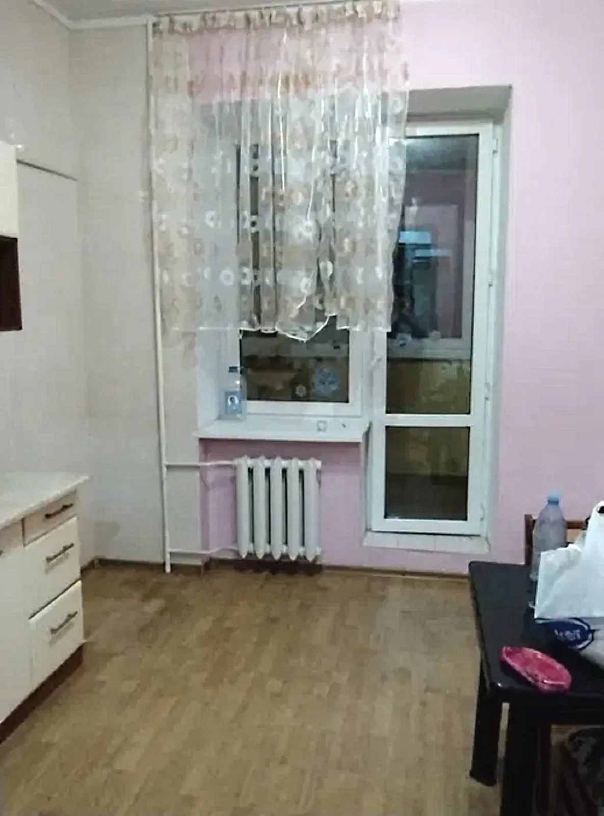 Продаж квартири. 1 room, 41 m², 3rd floor/10 floors. 18, Тополиная ул., Одеса. 