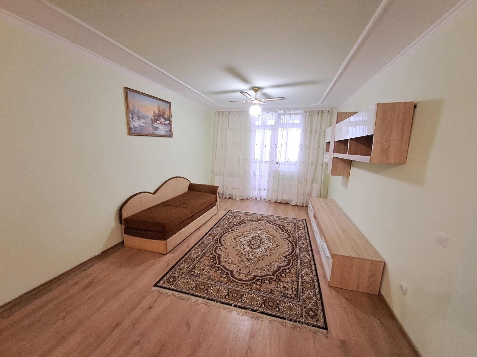 Apartment for rent. 2 rooms, 56 m², 10th floor/10 floors. 10, Akademika Sakharova vul., Ternopil. 