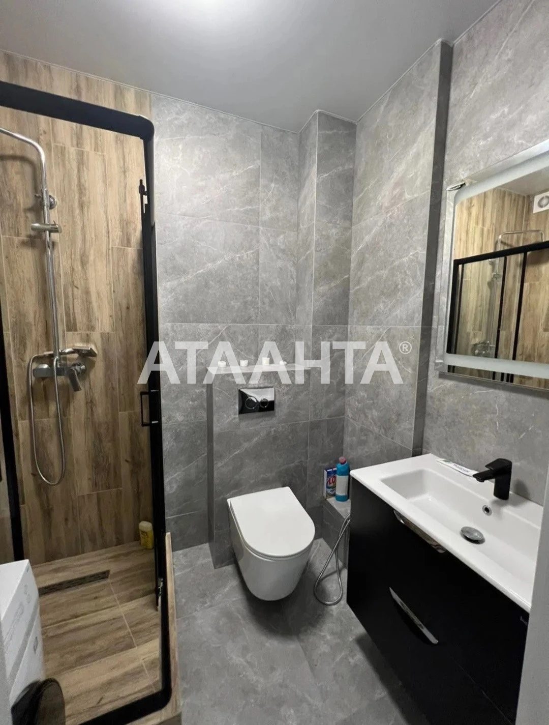 Продажа квартиры. 1 room, 27 m², 14 floor/17 floors. 101, Небесної сотні, Одесса. 