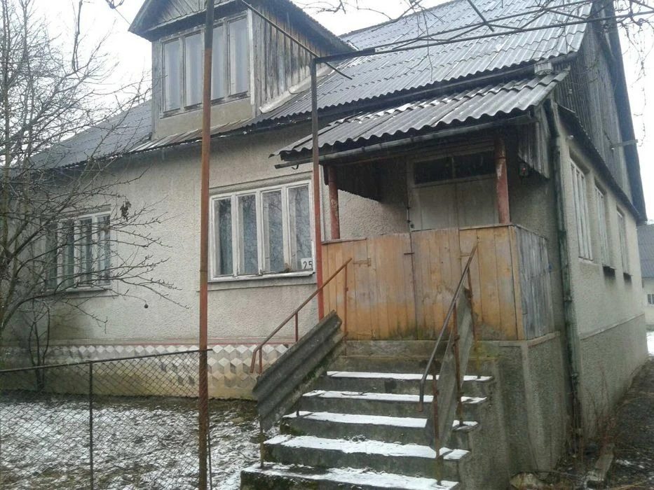 House for sale. 6 rooms, 180 m². Khust. 
