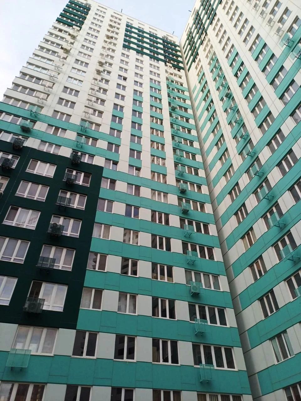 Продаж квартири. 1 room, 44 m², 4th floor/24 floors. 54, Жаботинского, Одеса. 