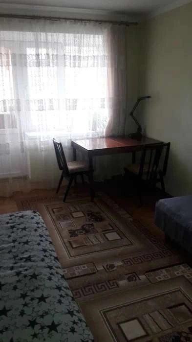 Apartments for sale. 1 room, 30 m², 3rd floor/9 floors. 2, Koroleva, Odesa. 