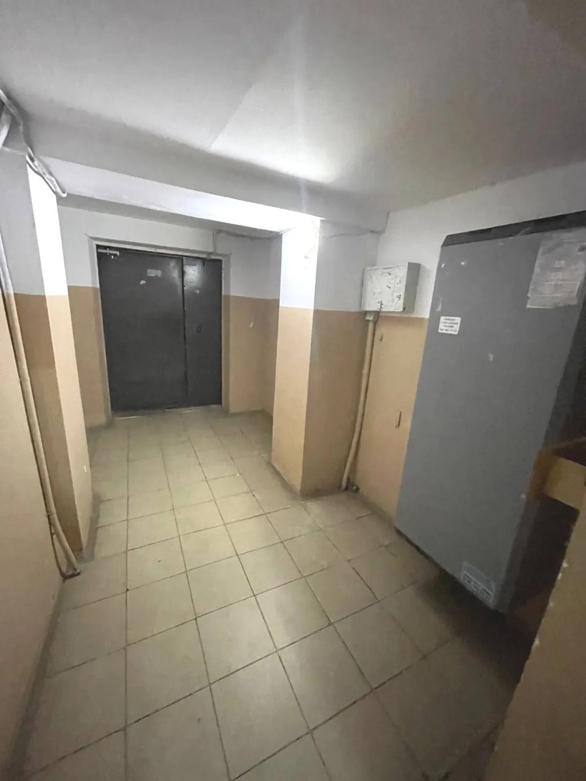 Продаж квартири. 3 rooms, 72 m², 9th floor/10 floors. 81, Королева Академика , Одеса. 