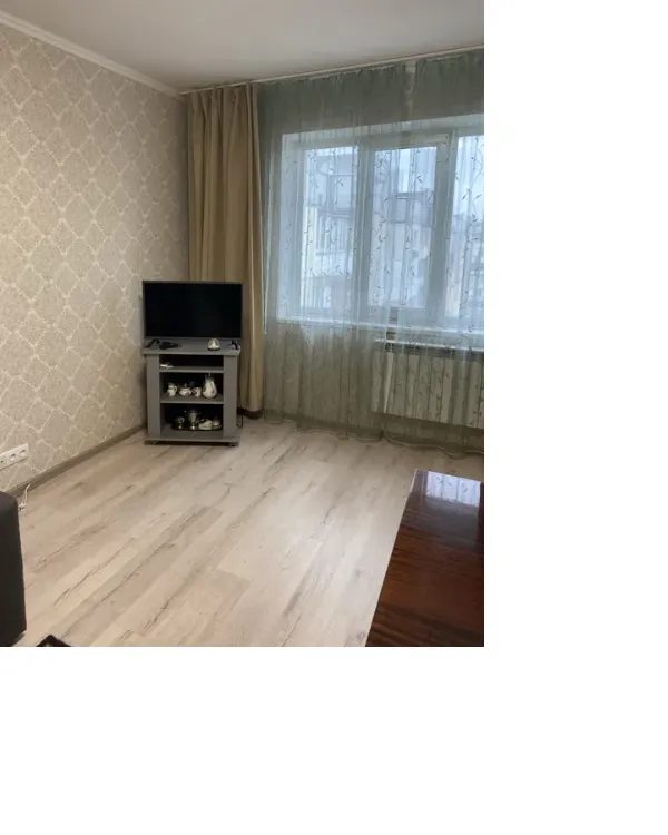 Apartment for rent. 2 rooms, 60 m², 10th floor/10 floors. 8, Trostyanetcka 8, Kyiv. 