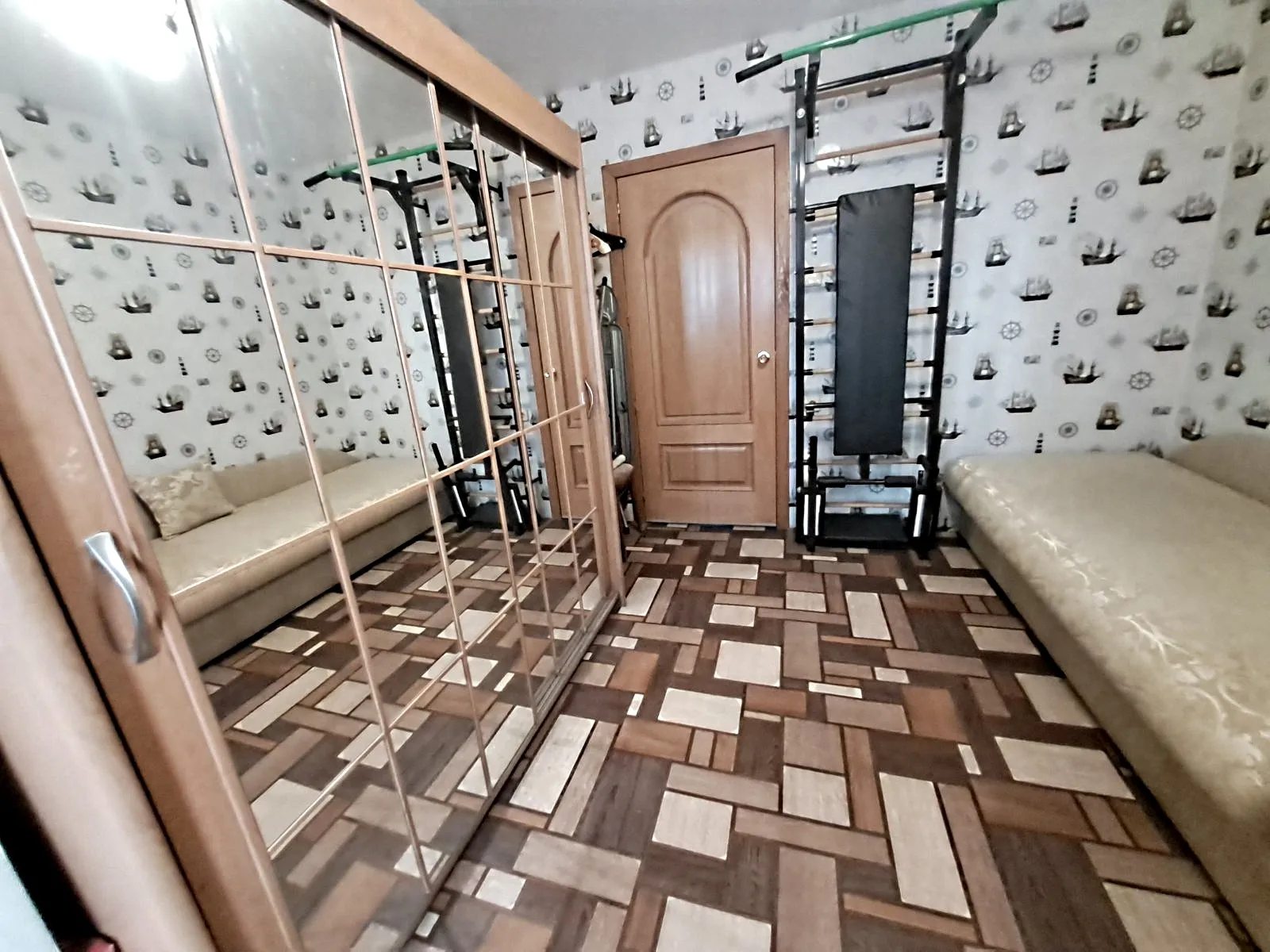 Продаж квартири. 3 rooms, 58 m², 4th floor/9 floors. 76, Королева Академика , Одеса. 