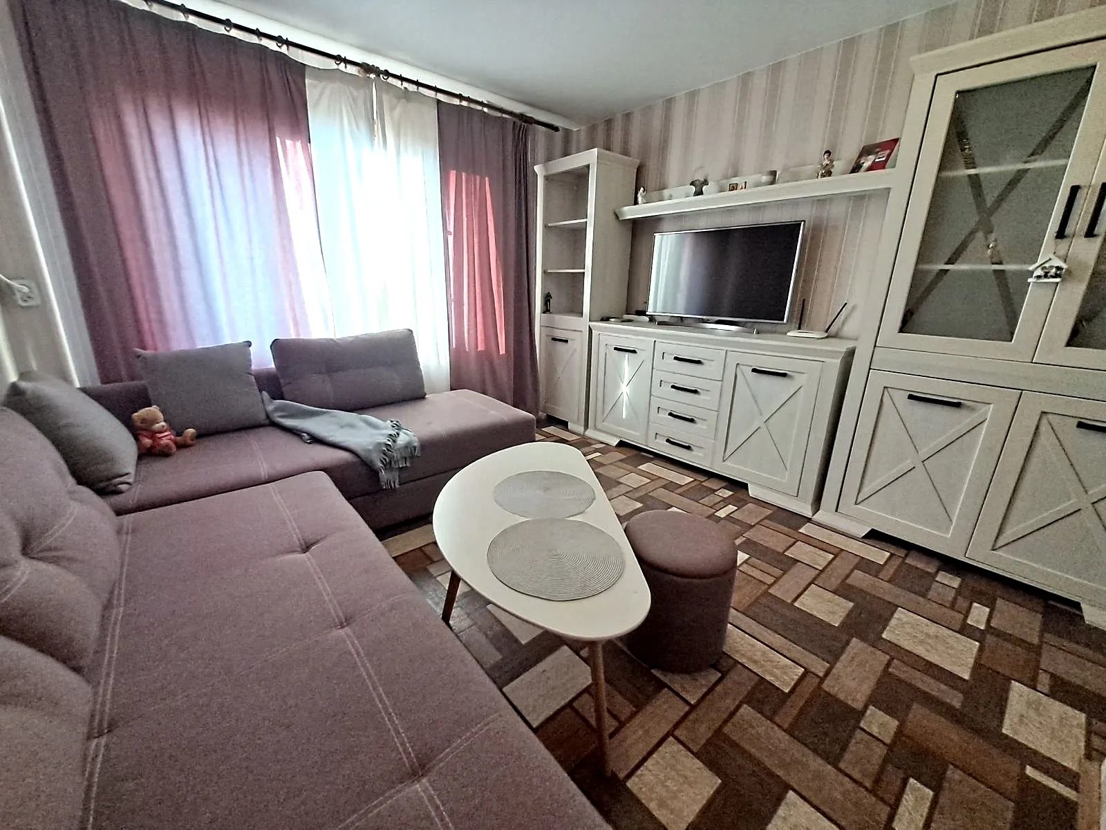 Продаж квартири. 3 rooms, 58 m², 4th floor/9 floors. 76, Королева Академика , Одеса. 
