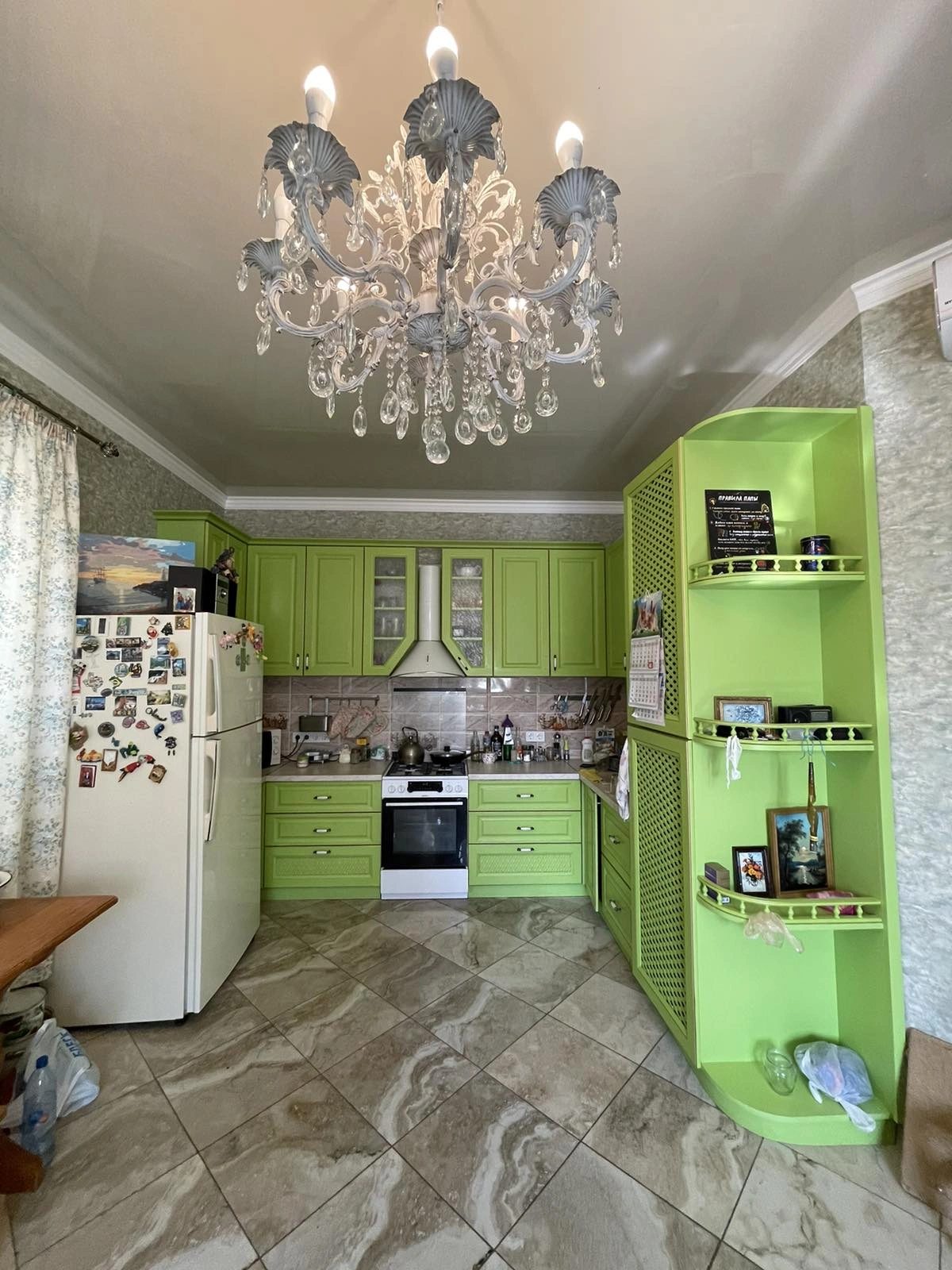 House for sale. 3 rooms, 95 m², 1 floor. Fontanka, Odesa. 