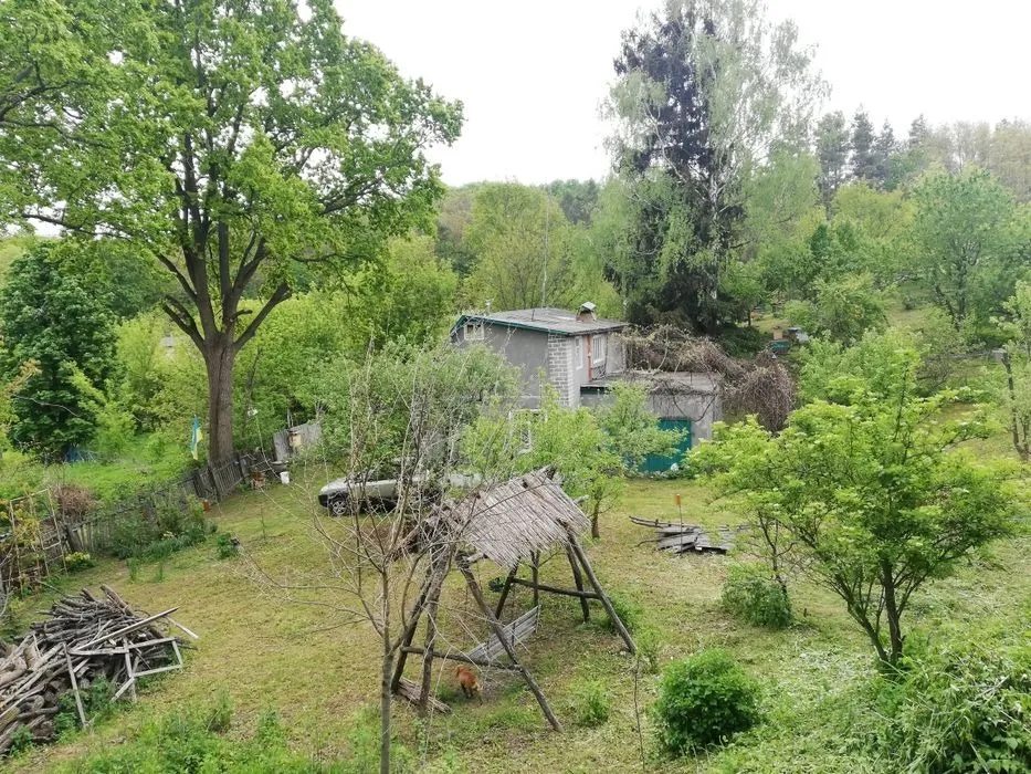 Будинок в мальовничому селі Вахутинці