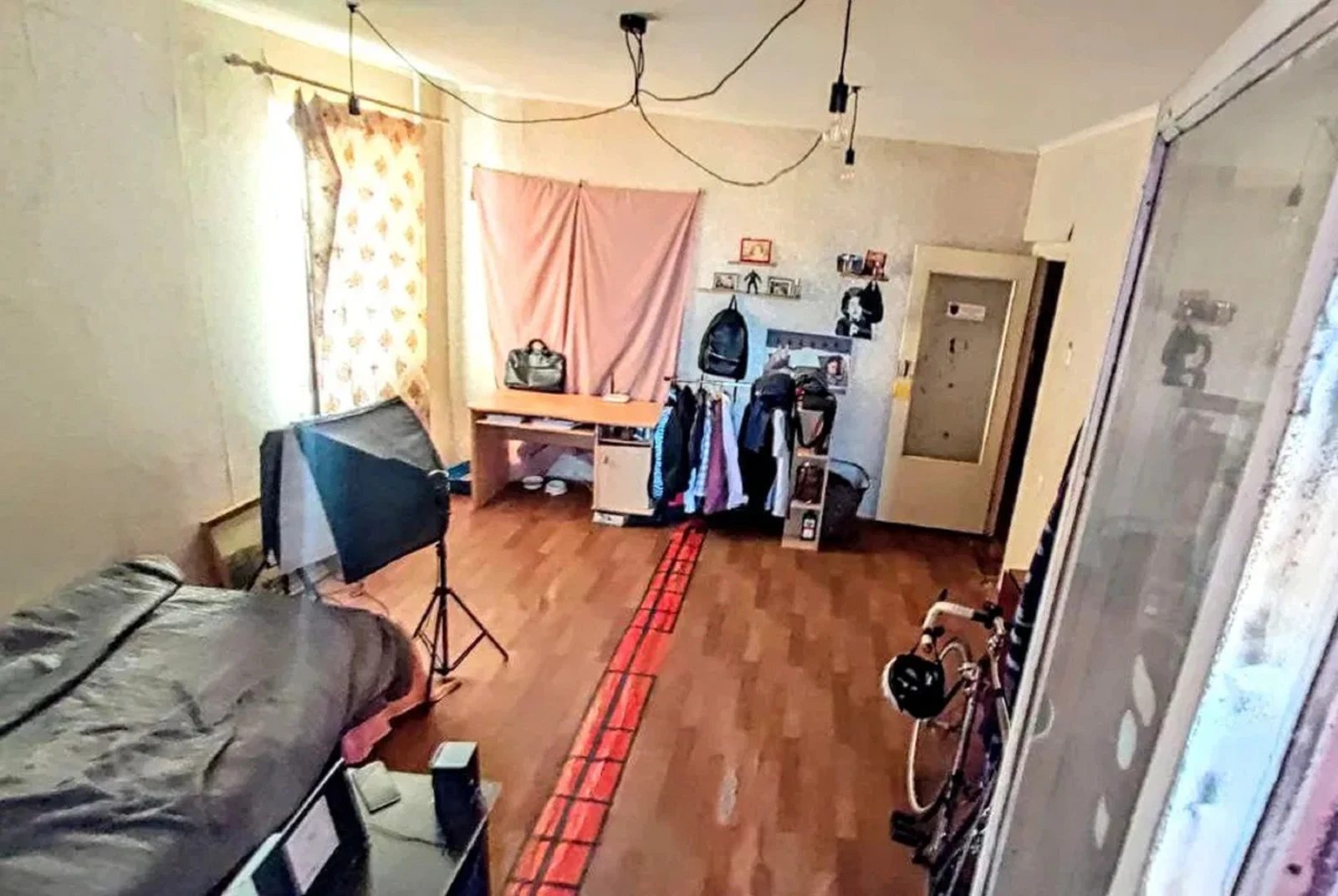 Продаж квартири. 1 room, 42 m², 10th floor/16 floors. 90, Королева Академика , Одеса. 