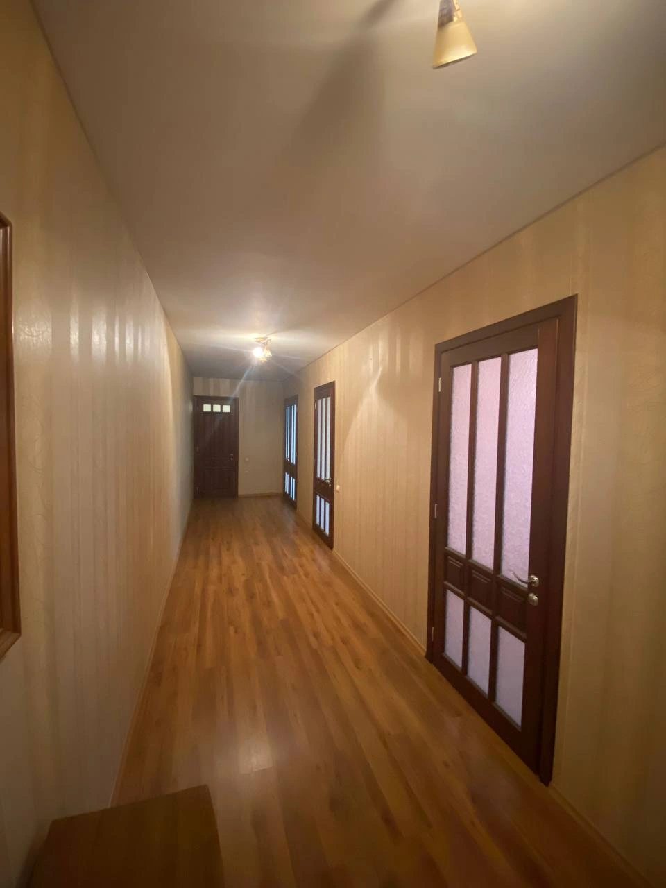 Apartments for sale. 3 rooms, 95 m², 2nd floor/10 floors. Vuzovskyy, Topoleva, Odesa. 