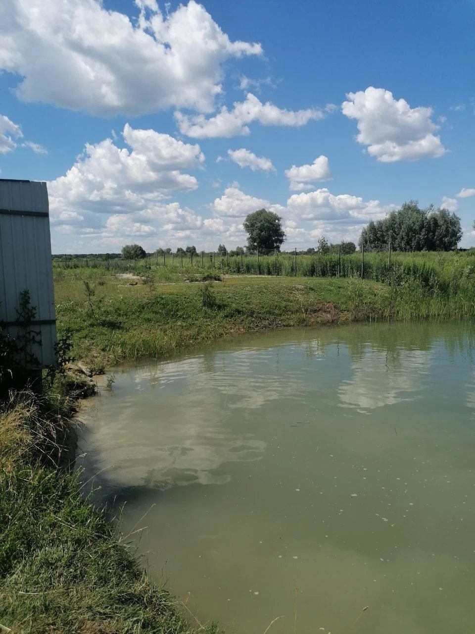 Продається земельна ділянка під житлову забудову в с. Горобіївка