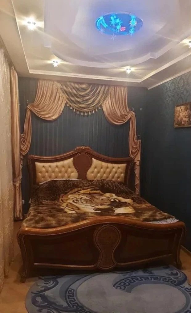 Продажа дома. 3 rooms, 114 m², 2 floors. Гоголівська, Житомир. 