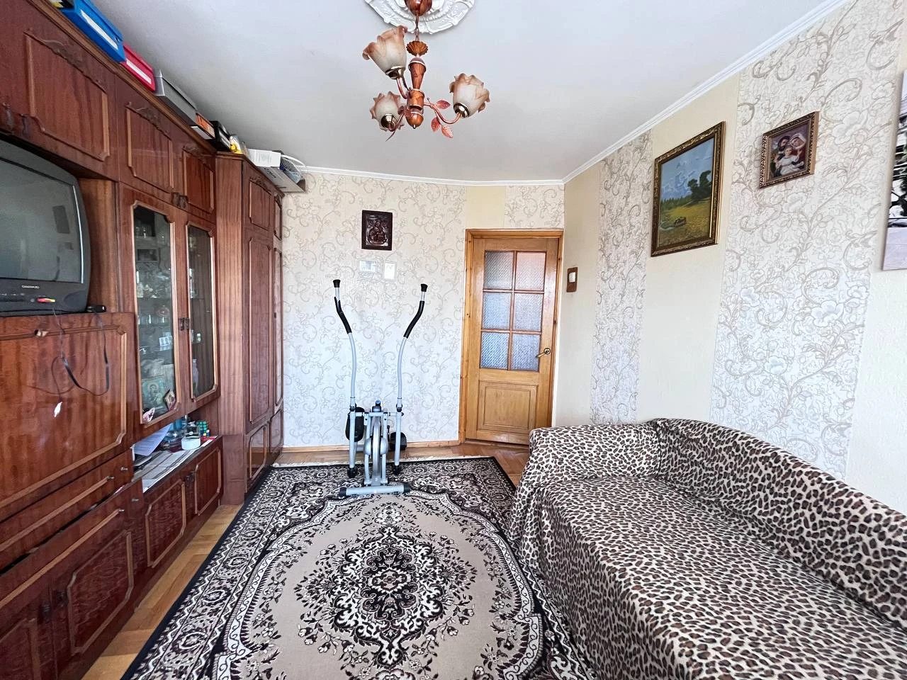 Продаж 2-х кімнатної квартири по вулиці Сигнівка