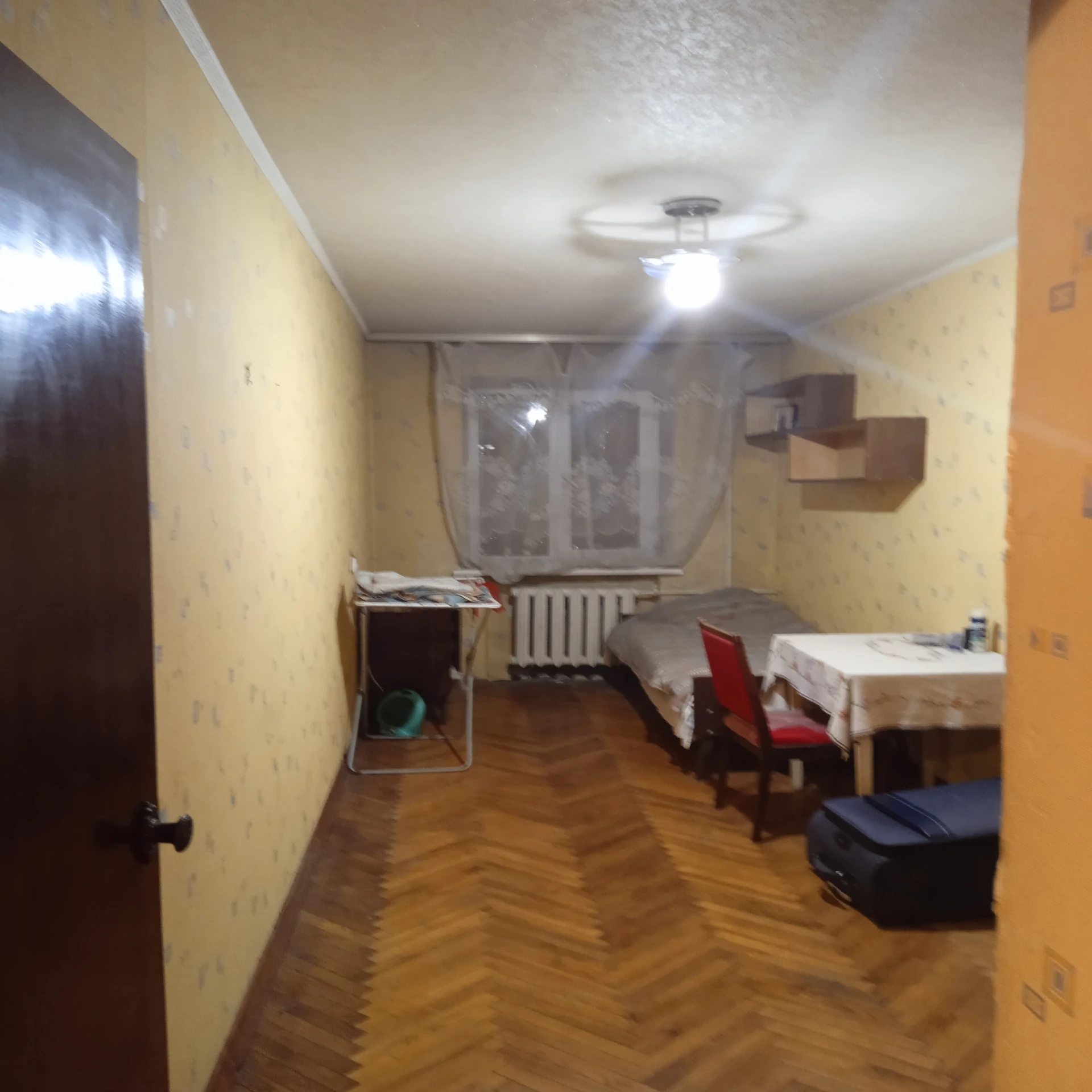 Apartments for sale. 3 rooms, 55 m², 1st floor/5 floors. 7, Yzhakevycha, Kyiv. 