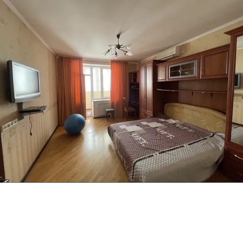 Сдам квартиру. 4 rooms, 126 m², 17 floor/24 floors. 10, Проспект Бажана, Киев. 