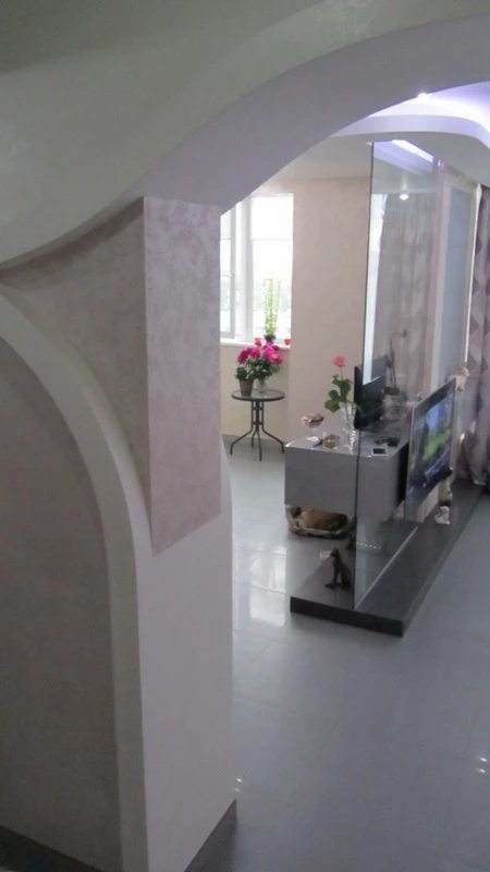Продаж квартири. 4 rooms, 130 m², 15 floor/16 floors. 5, Академика Королева , Одеса. 