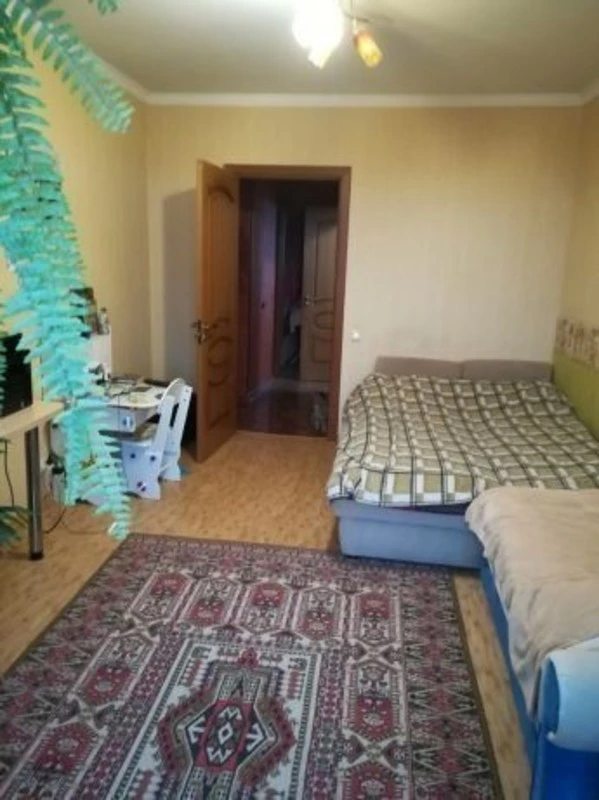 Apartments for sale. 3 rooms, 63 m², 9th floor/9 floors. 23, Varnenskaya ul., Odesa. 