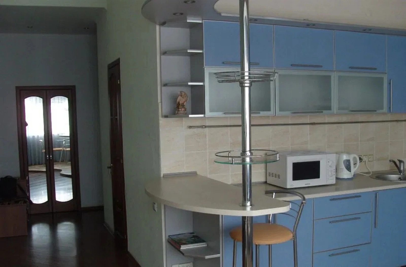 Apartments for sale. 2 rooms, 60 m², 8th floor/8 floors. 140, Lyustdorfskaya Doroha , Odesa. 