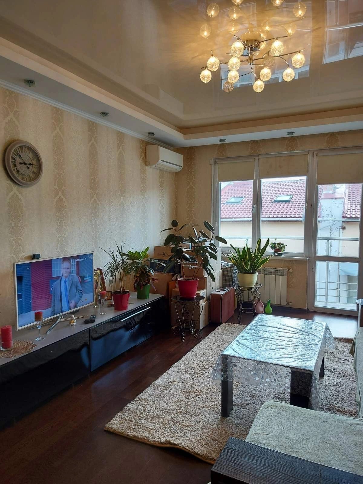 Apartments for sale. 2 rooms, 55 m², 4th floor/4 floors. 101, Dacha Kovalevskoho ul., Odesa. 