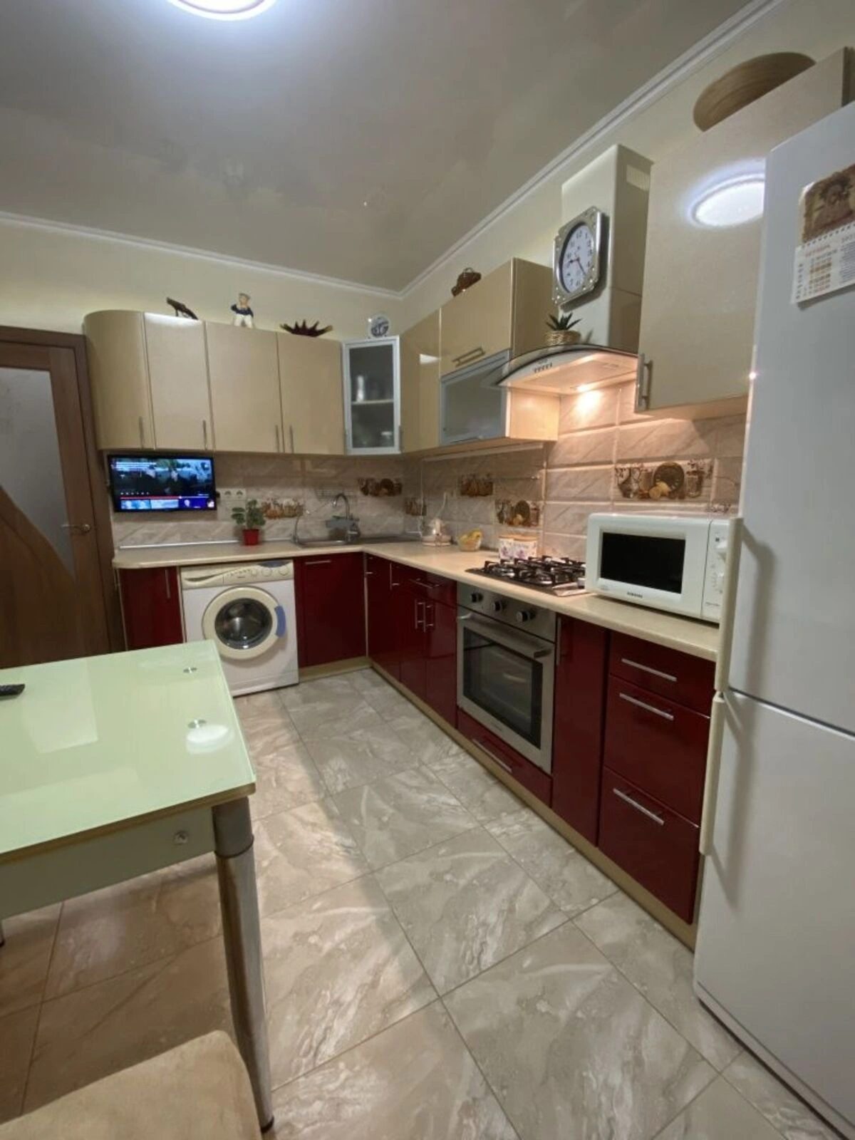 Apartments for sale. 1 room, 34 m², 2nd floor/4 floors. 139, Lyustdorfskaya Doroha , Odesa. 