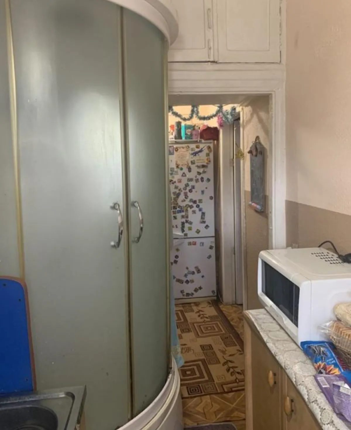 Apartments for sale. 2 rooms, 31 m², 2nd floor/4 floors. 34, Admyralskyy pr., Odesa. 