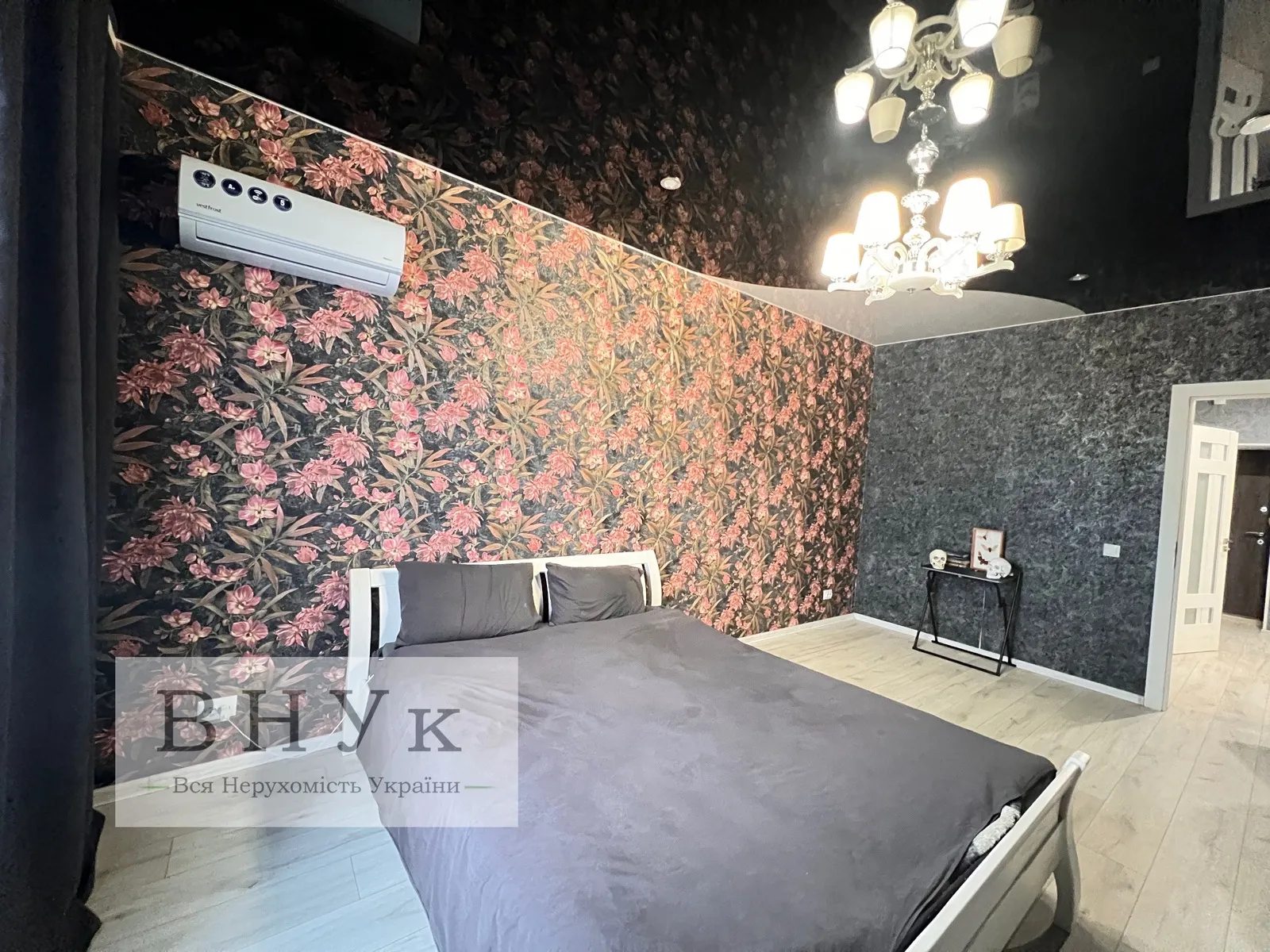 Продаж квартири. 2 rooms, 58 m², 7th floor/10 floors. Збаразька вул., Тернопіль. 