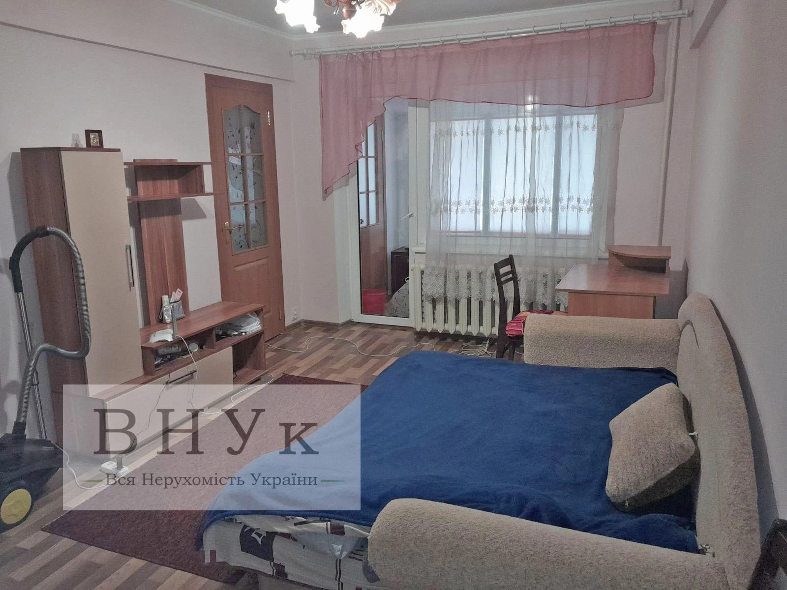 Продаж квартири. 2 rooms, 52 m², 1st floor/5 floors. Галицького Д. б-р, Тернопіль. 