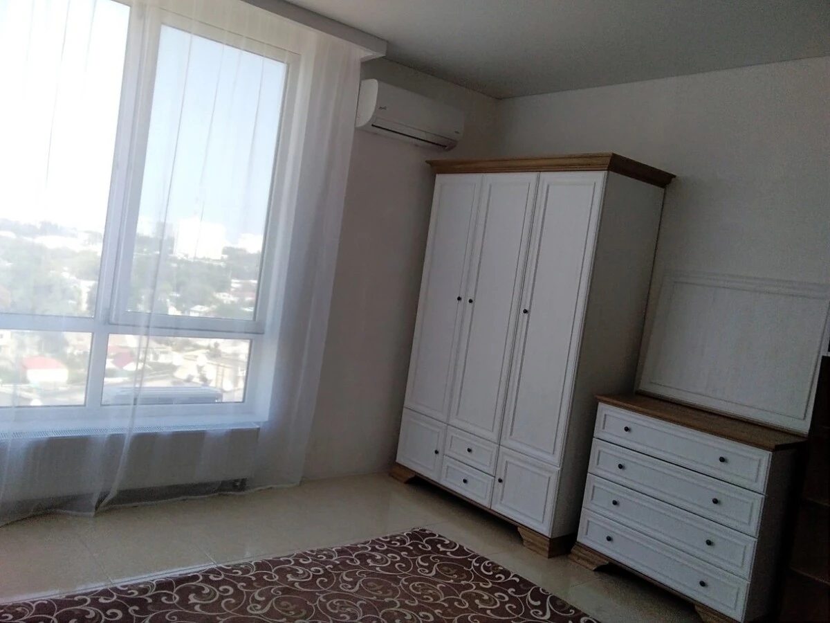 Apartments for sale. 1 room, 56 m², 14 floor/17 floors. 16, Malynovskoho ul., Odesa. 