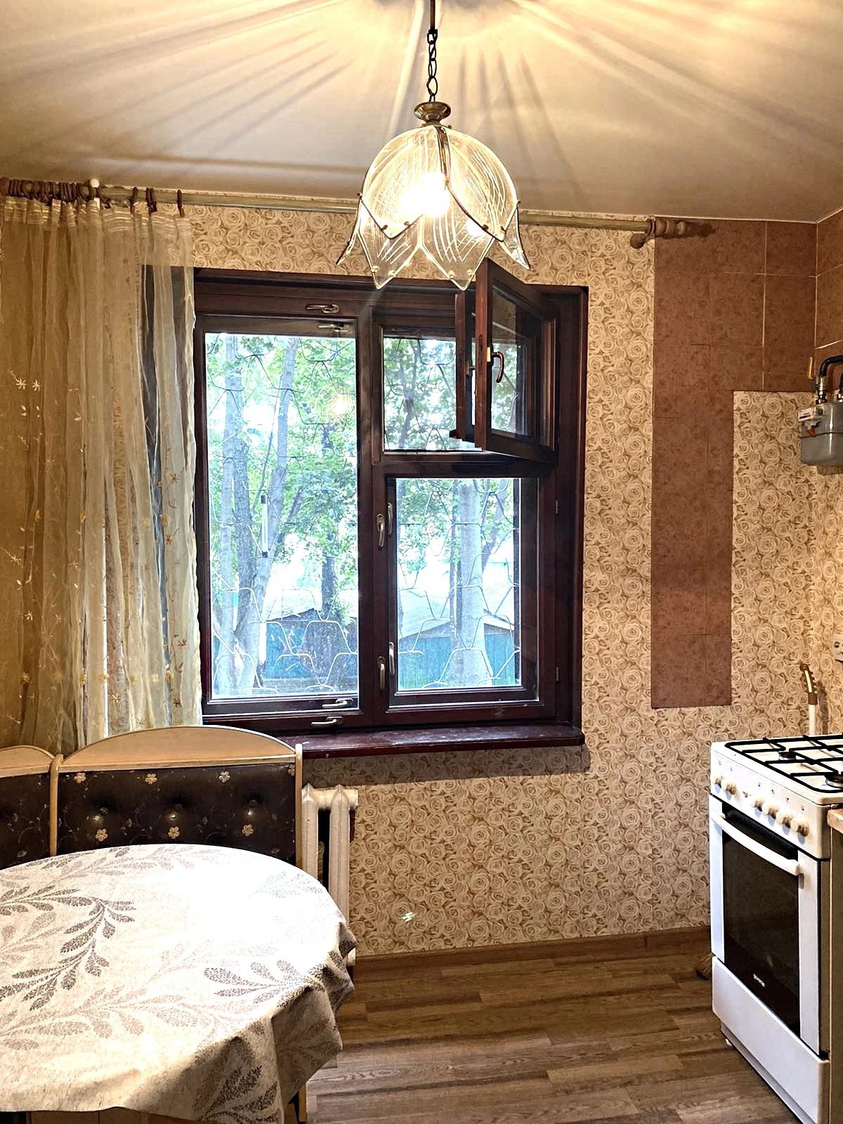 Apartment for rent. 1 room, 34 m², 2nd floor/9 floors. 22, Koroleva Akademyka , Odesa. 
