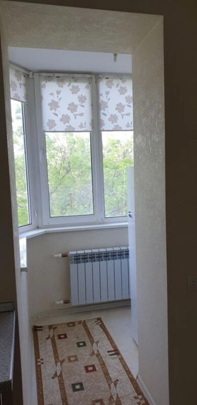 Apartments for sale. 3 rooms, 80 m², 3rd floor/10 floors. 110, Levytana ul., Odesa. 
