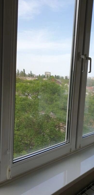 Apartments for sale 3 rooms, 80 m², 3rd fl./10 floors. 110, Levytana ul., Odesa. 