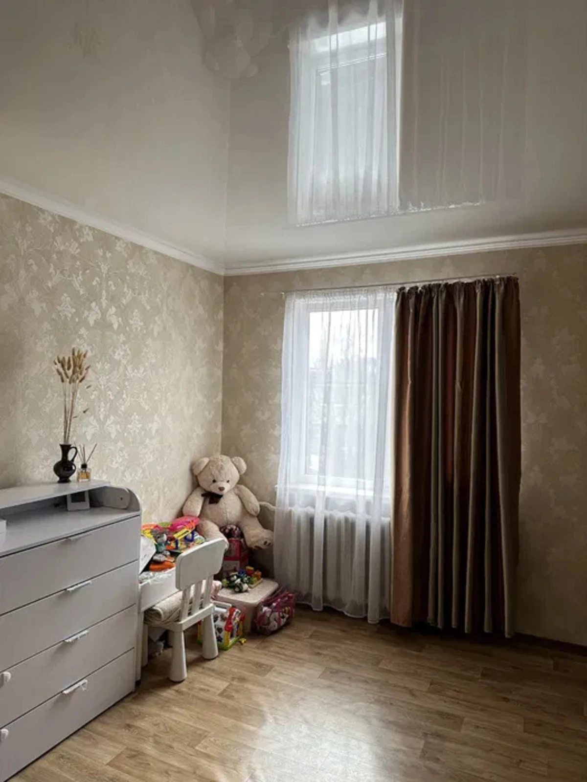 Apartments for sale. 1 room, 32 m², 5th floor/5 floors. 27, Henerala Petrova , Odesa. 