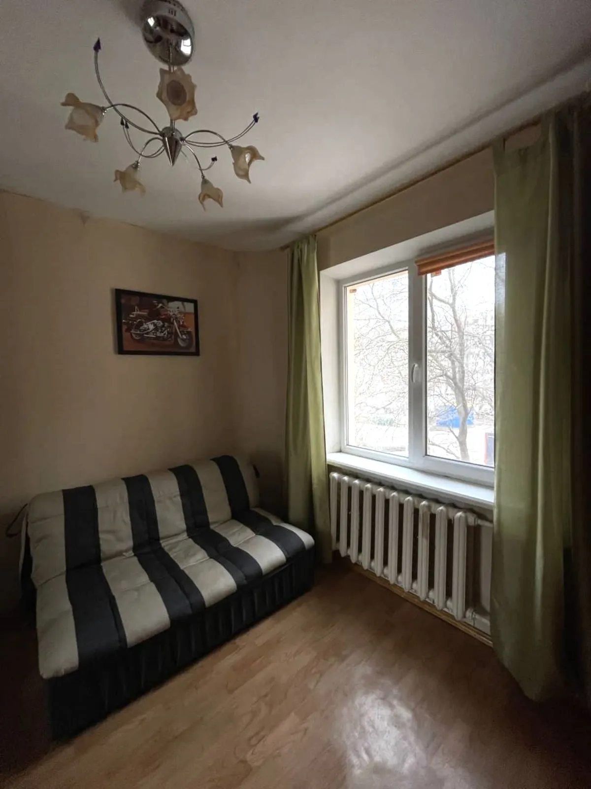 Продаж квартири. 3 rooms, 64 m², 3rd floor/9 floors. 10, Небесной Сотни проспект (Маршала Жукова), Одеса. 