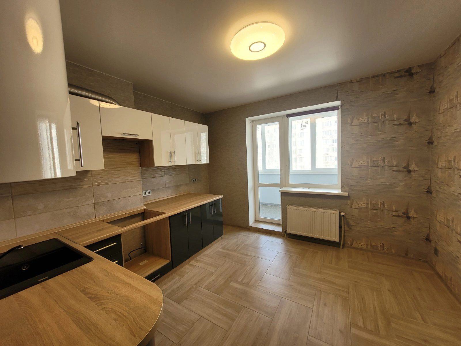 Продаж квартири. 1 room, 52 m², 6th floor/14 floors. 203, Костанди ул., Одеса. 