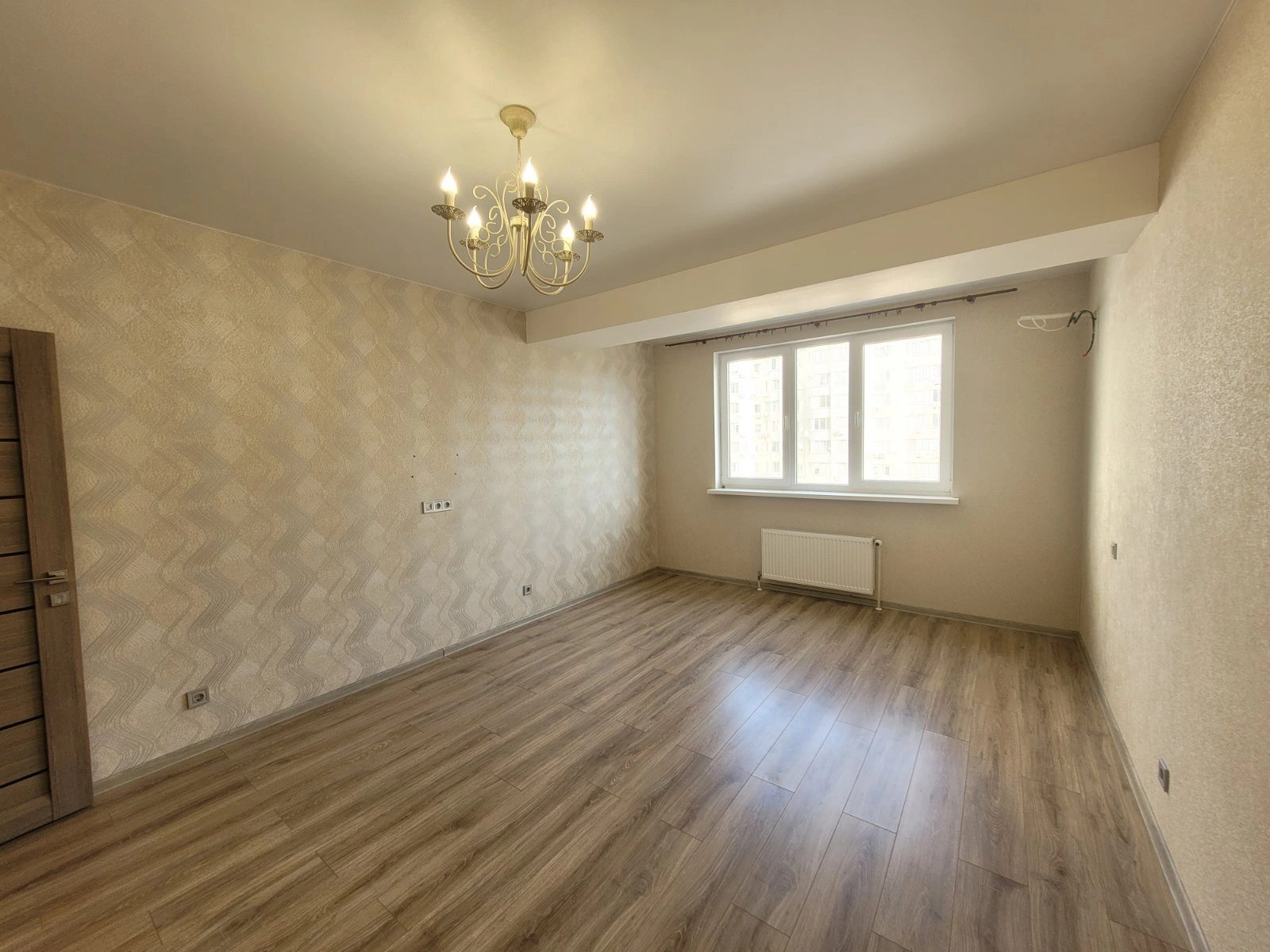 Apartments for sale. 1 room, 52 m², 6th floor/14 floors. 203, Kostandy ul., Odesa. 