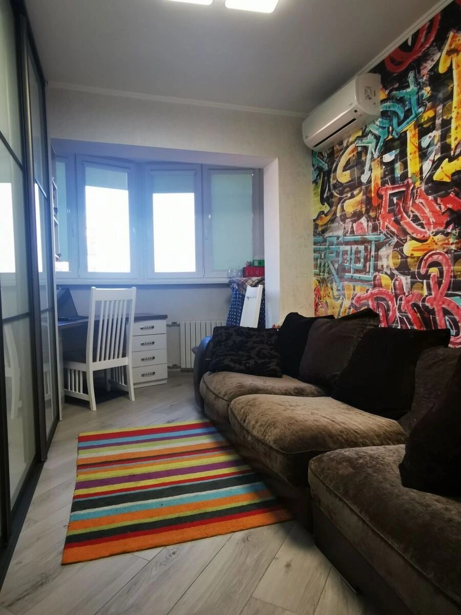 Продаж квартири. 3 rooms, 85 m², 10th floor/16 floors. 66, Вильямса Академика ул., Одеса. 