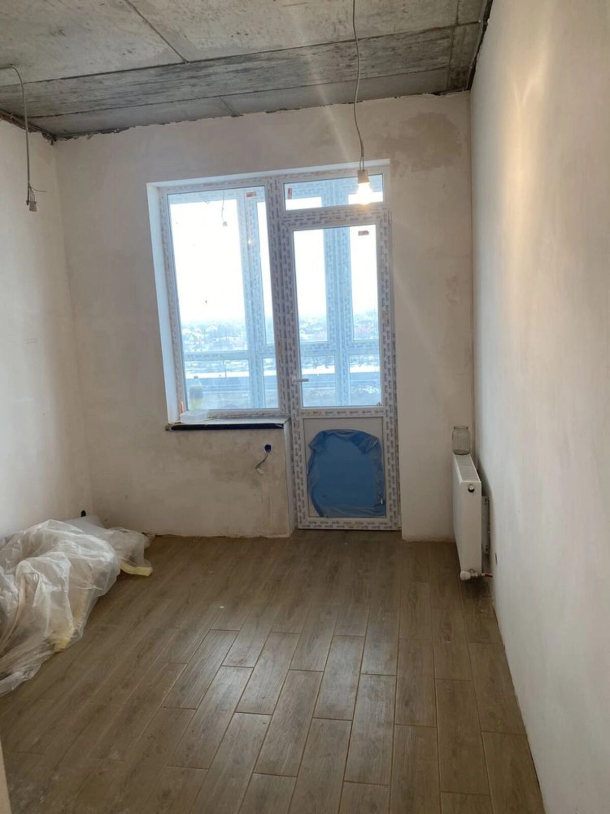 Apartments for sale. 1 room, 35 m², 8th floor/17 floors. 11, Zhemchuzhnaya , Odesa. 