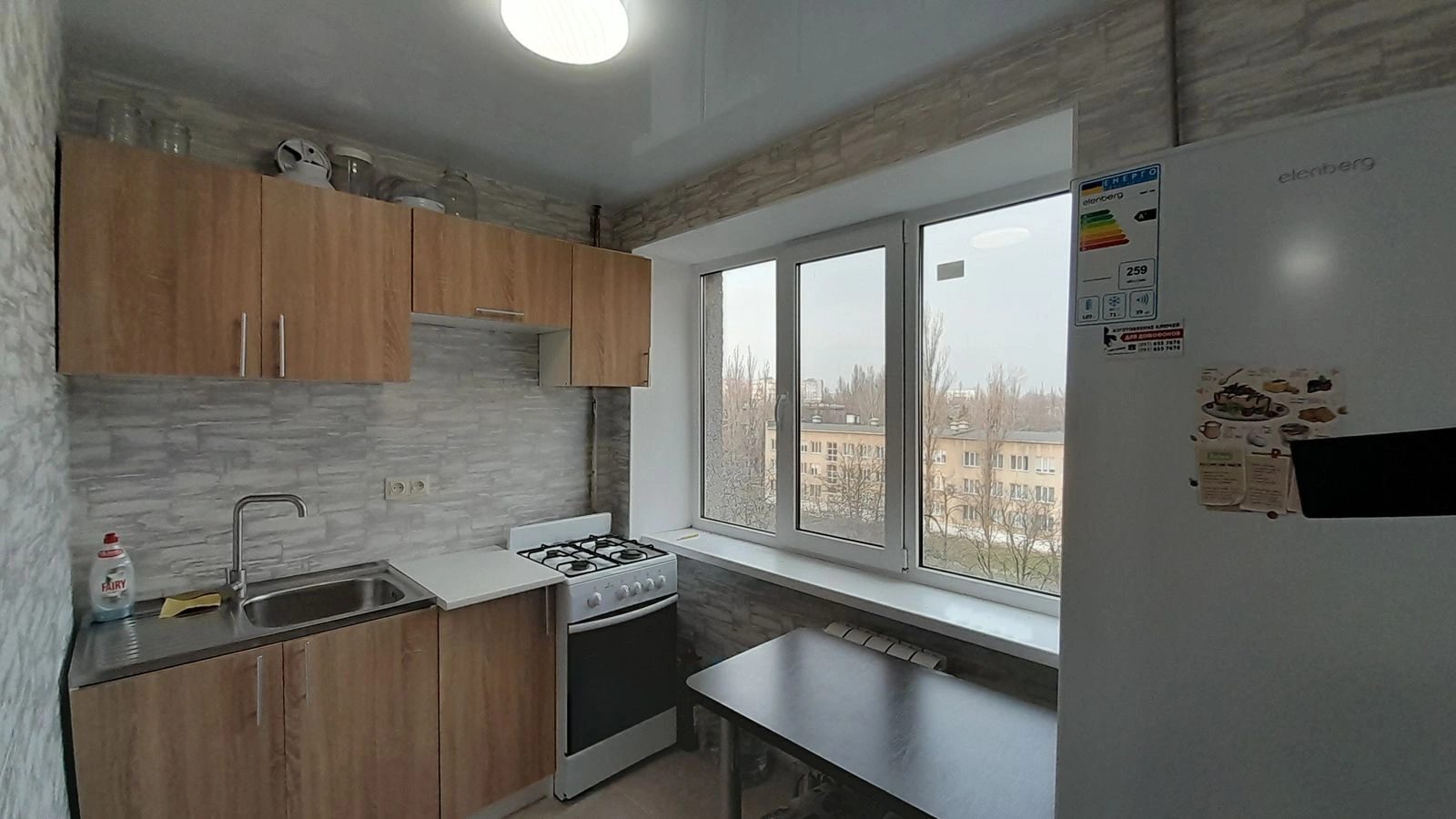Apartments for sale. 2 rooms, 45 m², 6th floor/9 floors. 41, Heroev Krut ul. Tereshkovoy, Odesa. 