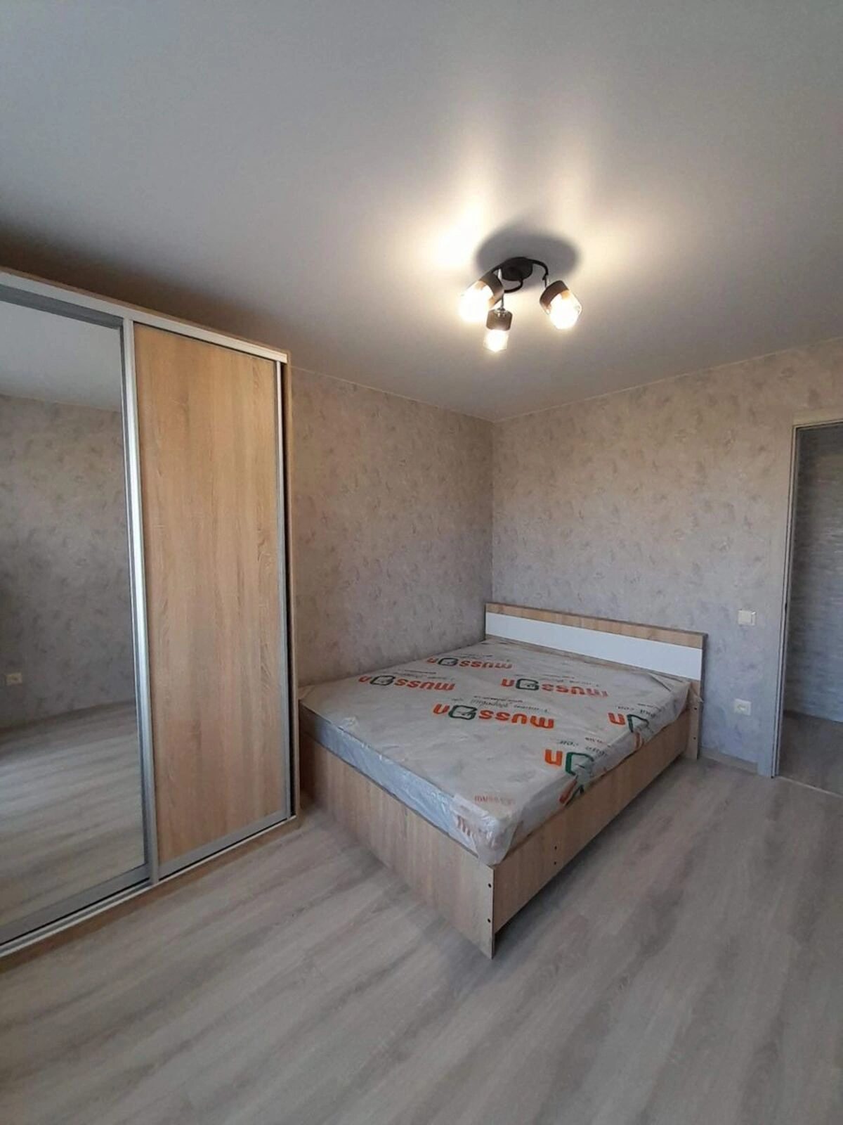 Продаж квартири. 2 rooms, 45 m², 6th floor/9 floors. 41, Героев Крут ул. (Терешковой), Одеса. 