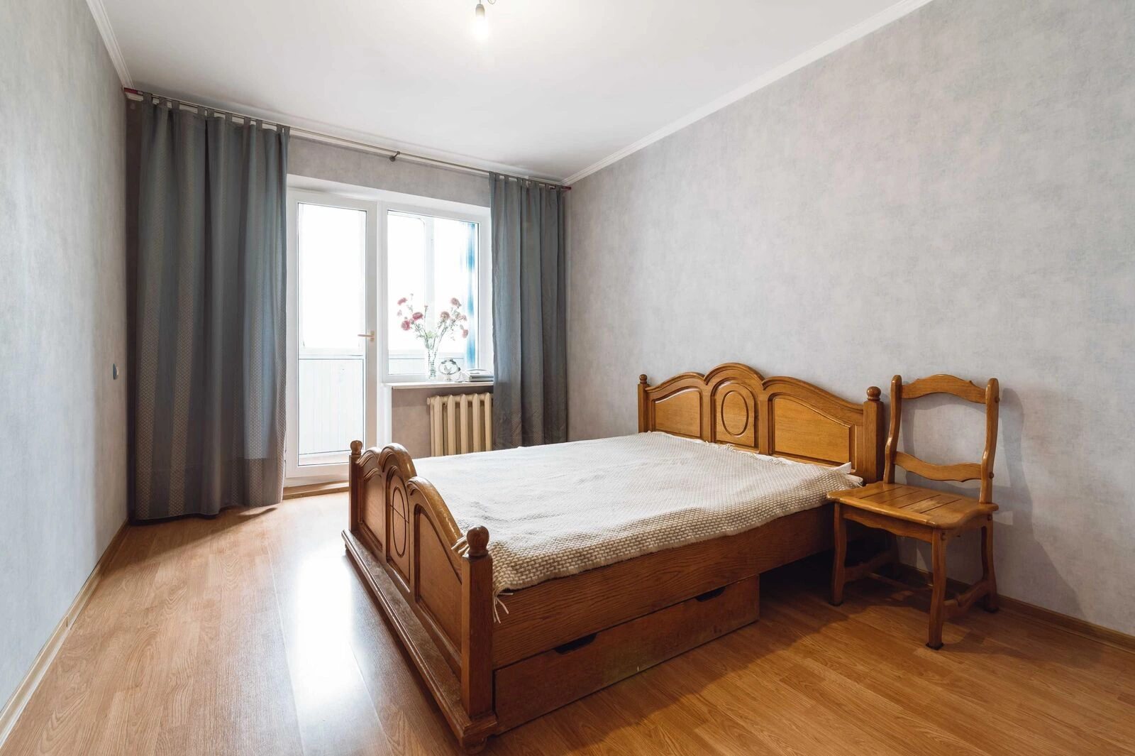 Продаж квартири. 3 rooms, 86 m², 4th floor/10 floors. 10, Тополиная ул., Одеса. 