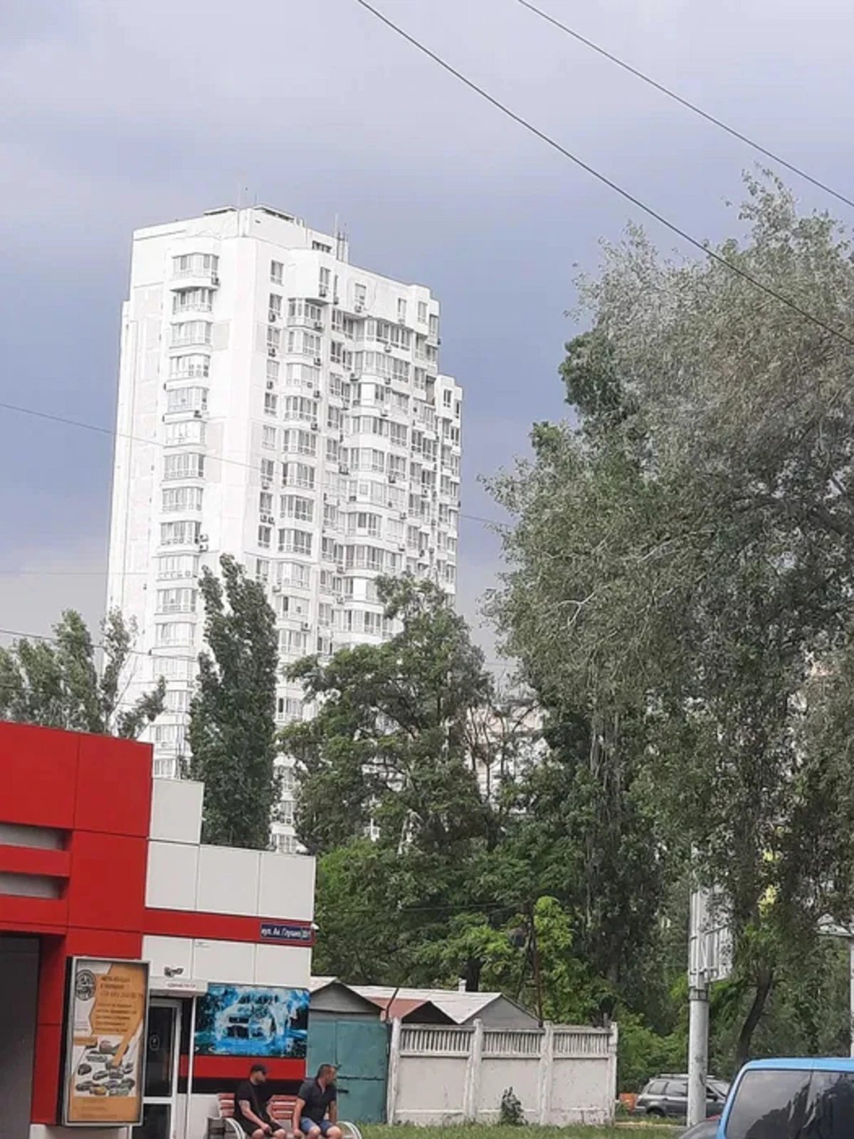 Apartments for sale. 2 rooms, 93 m², 11 floor/24 floors. 32, Hlushko Akademyka pr., Odesa. 