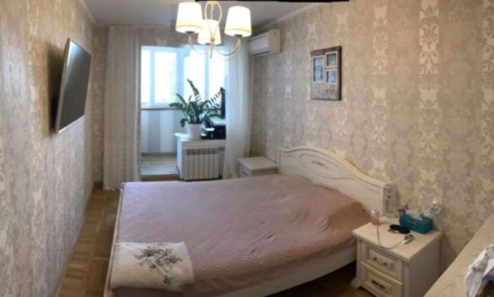 Продаж квартири. 4 rooms, 90 m², 8th floor/10 floors. 20, Королева Академика , Одеса. 