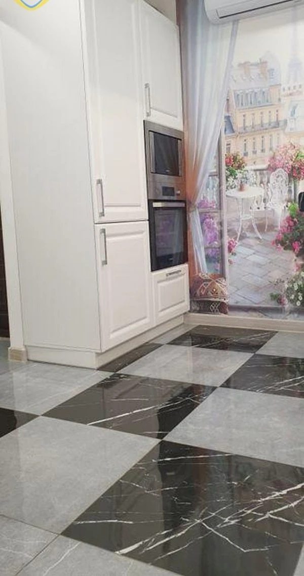 Продаж квартири. 1 room, 44 m², 9th floor/24 floors. 6, Бассейная , Одеса. 